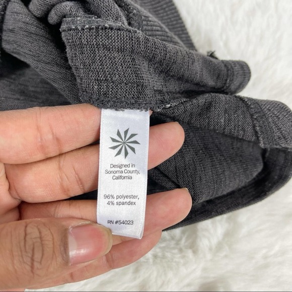 Athleta Blissful Shark-Bite Sweatshirt - Picture 10 of 12